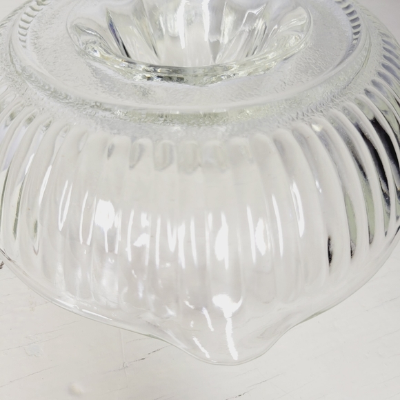 Hazel Atlas Juicer Reamer Large Vintage 1940s Juicer with Thumb Handle - Picture 9 of 11